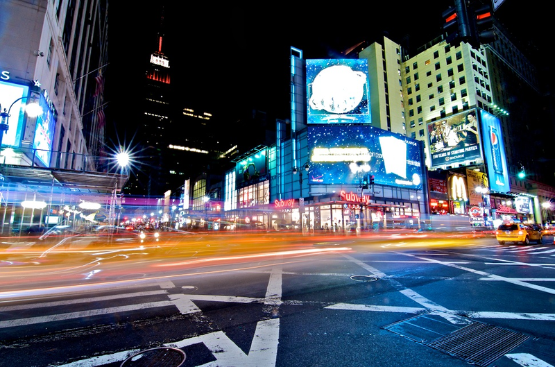 Illustration for article titled 12 Big City Scenes, Eerily Devoid of Human Life
